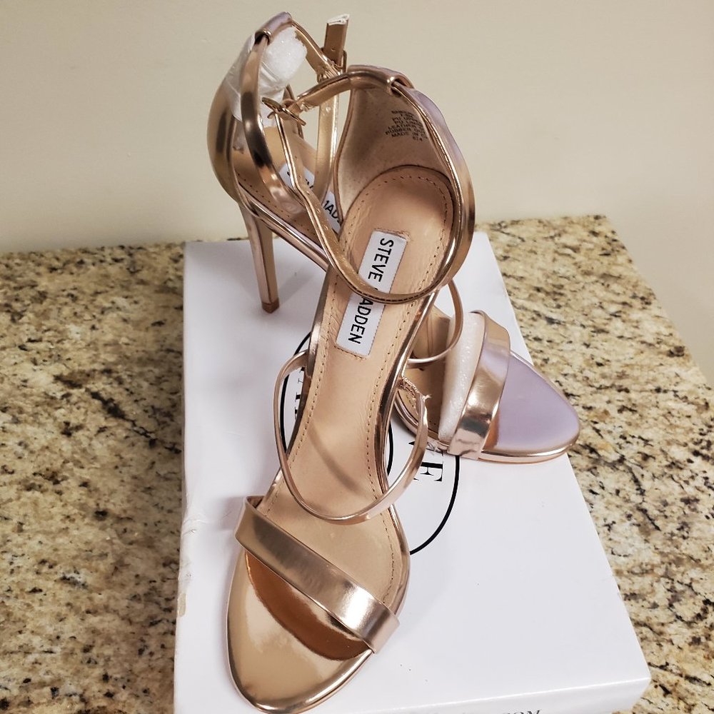 NWT Steve Madden Rose Gold Stappy Pumps (Sz 7.5)